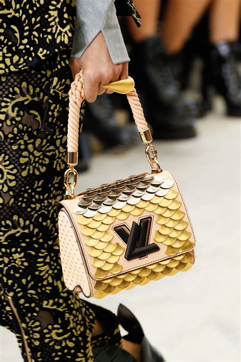 louis vuitton spring 2017 bags|louis vuitton spring 2017 dresses.